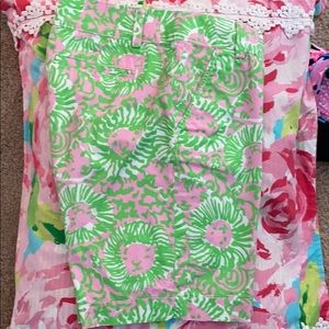 VGUC chipper shorts pinks and greens